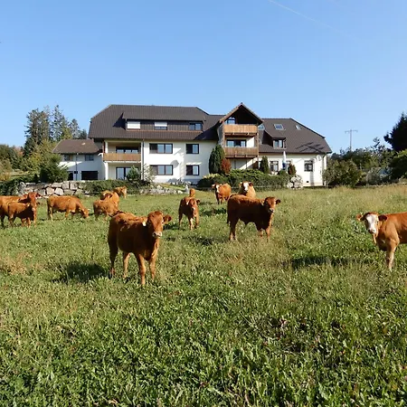 Uebernachtung Im Holzfass - Biohof Gerspach Lüks kamp alanı